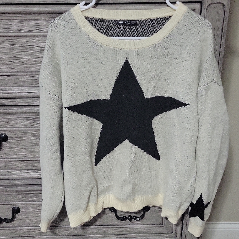 SHEIN Cream Sweater with Black Star Design